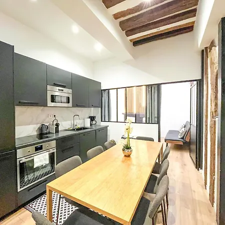 Urban Flat 67 - Spacious Parisian Flat In 巴黎