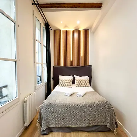 Urban Flat 67 - Spacious Parisian Flat In 公寓 *